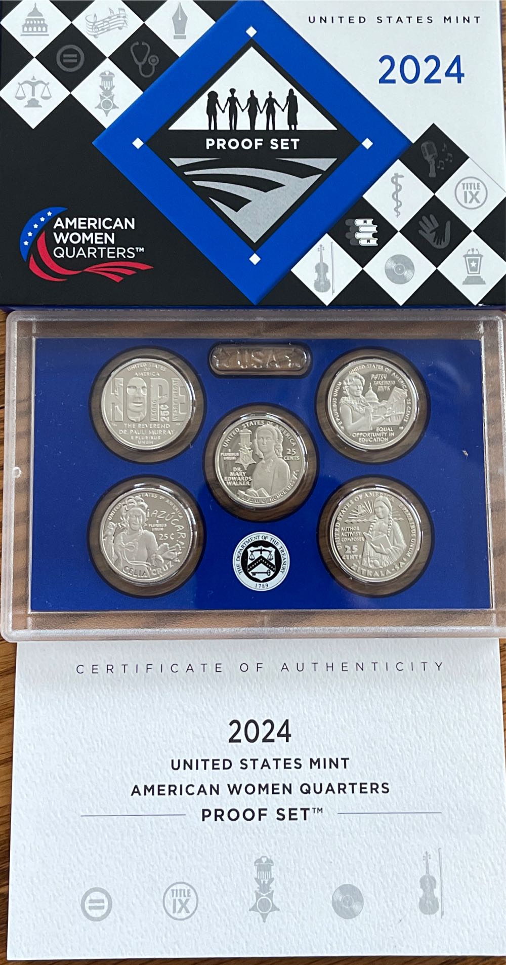 LOT 7  2012(W) EAGLE S$1 EARLY REALESES MS69