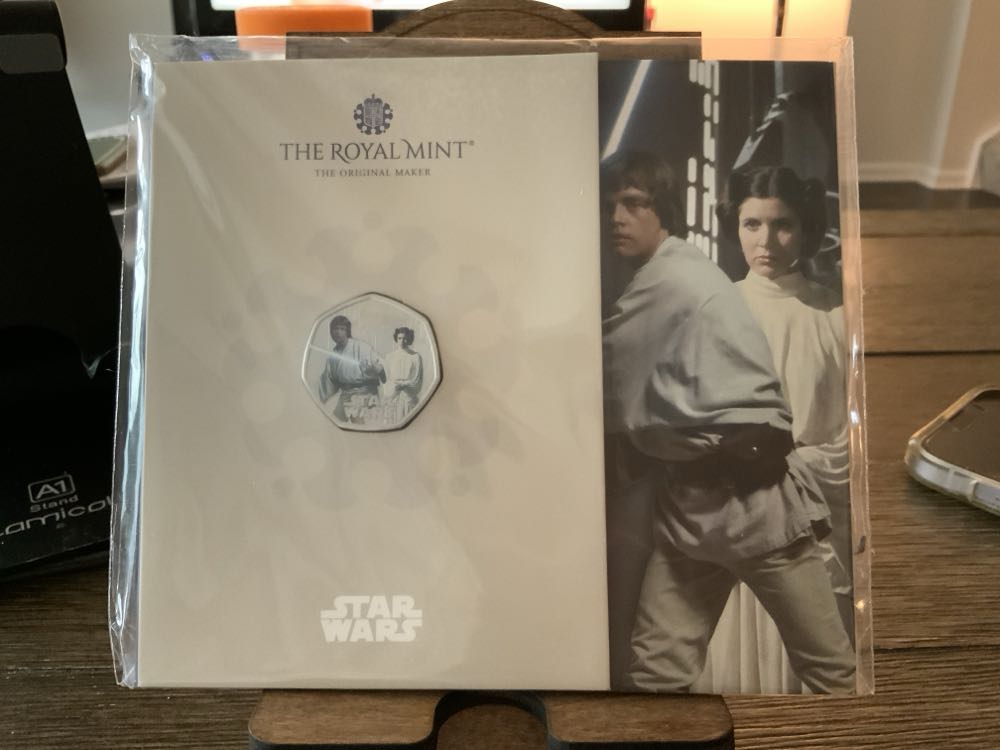 Star Wars : Luke And Leia  coin collectible [Barcode 5026177626244] - Main Image 3