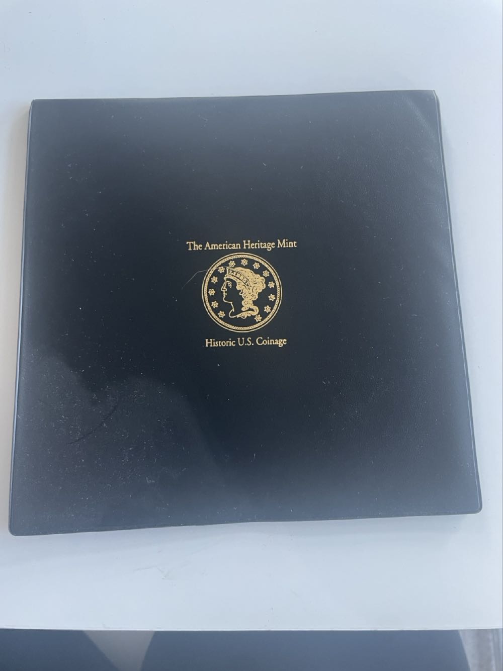 The Amwrican Hertitage Mint  coin collectible - Main Image 2