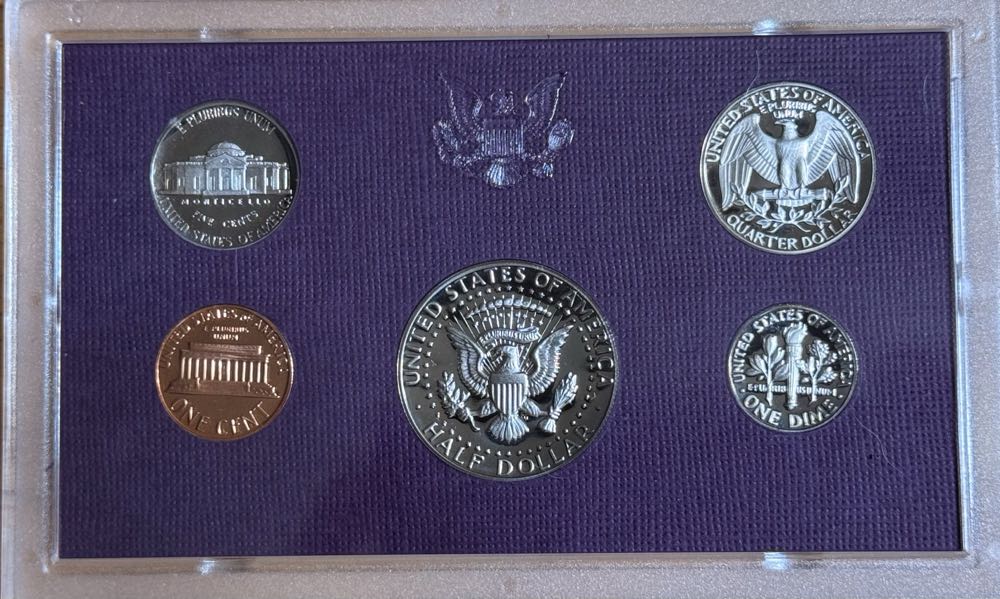 Standard 1984 US Mint Proof Set  coin collectible - Main Image 4