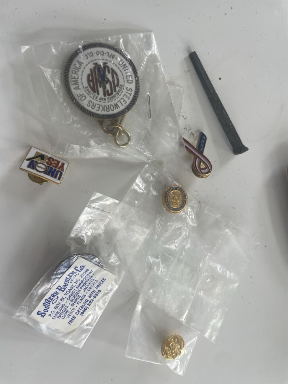 Pens Misc  coin collectible - Main Image 2