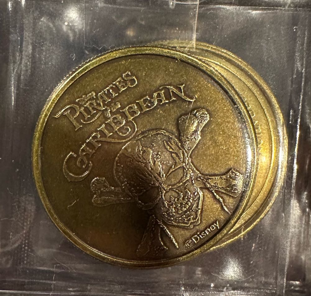WDW Pirates Of The Caribbean Minnie Mouse Ive Got Pirate Swagger  coin collectible - Main Image 2
