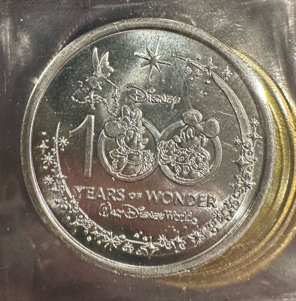 Disney’s 100 Years Of Wonder Medallion - Thor  coin collectible - Main Image 2