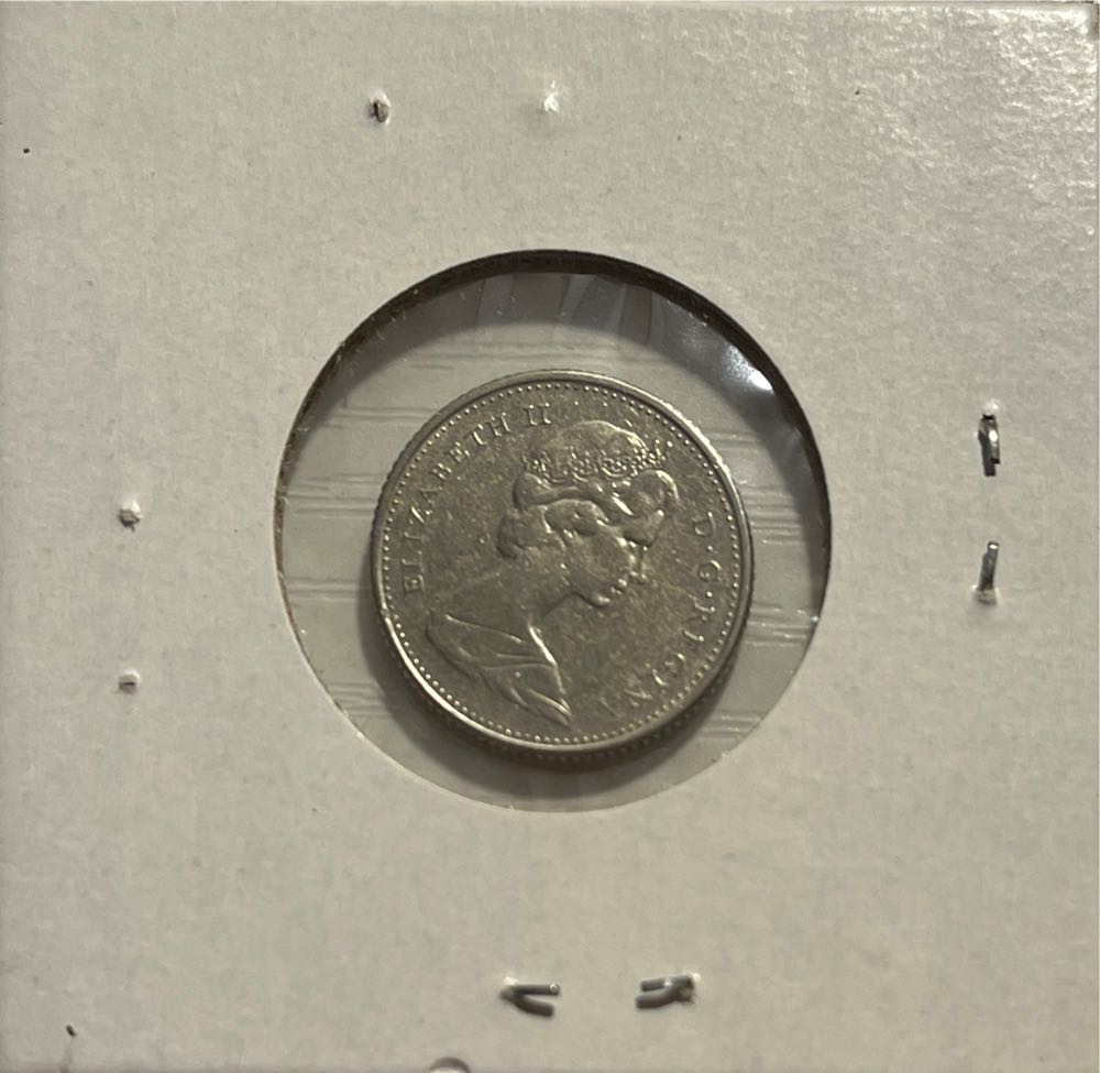 Canadian 1975 Elizabeth II 10 Cent Dime (Mom’s Collection)  coin collectible - Main Image 2