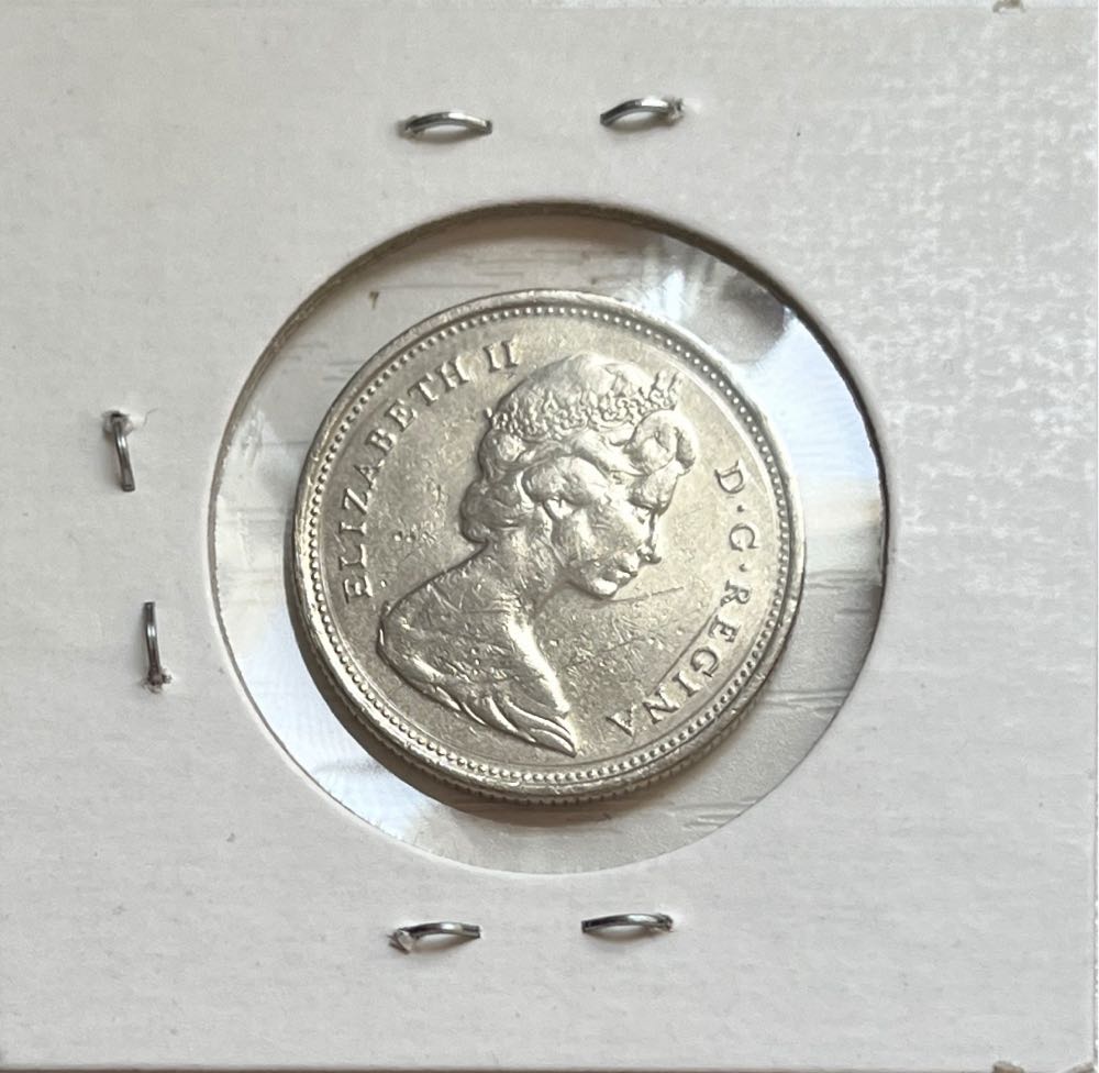 Canadian 1974 Elizabeth II 25 Cent Quarter (Mom’s Collection)  coin collectible - Main Image 2