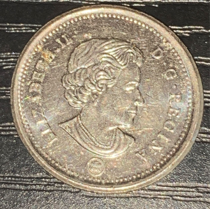 10 Cents - Elizabeth II (Anniversary of the Bluenose; Double-dated classic design)  coin collectible - Main Image 2