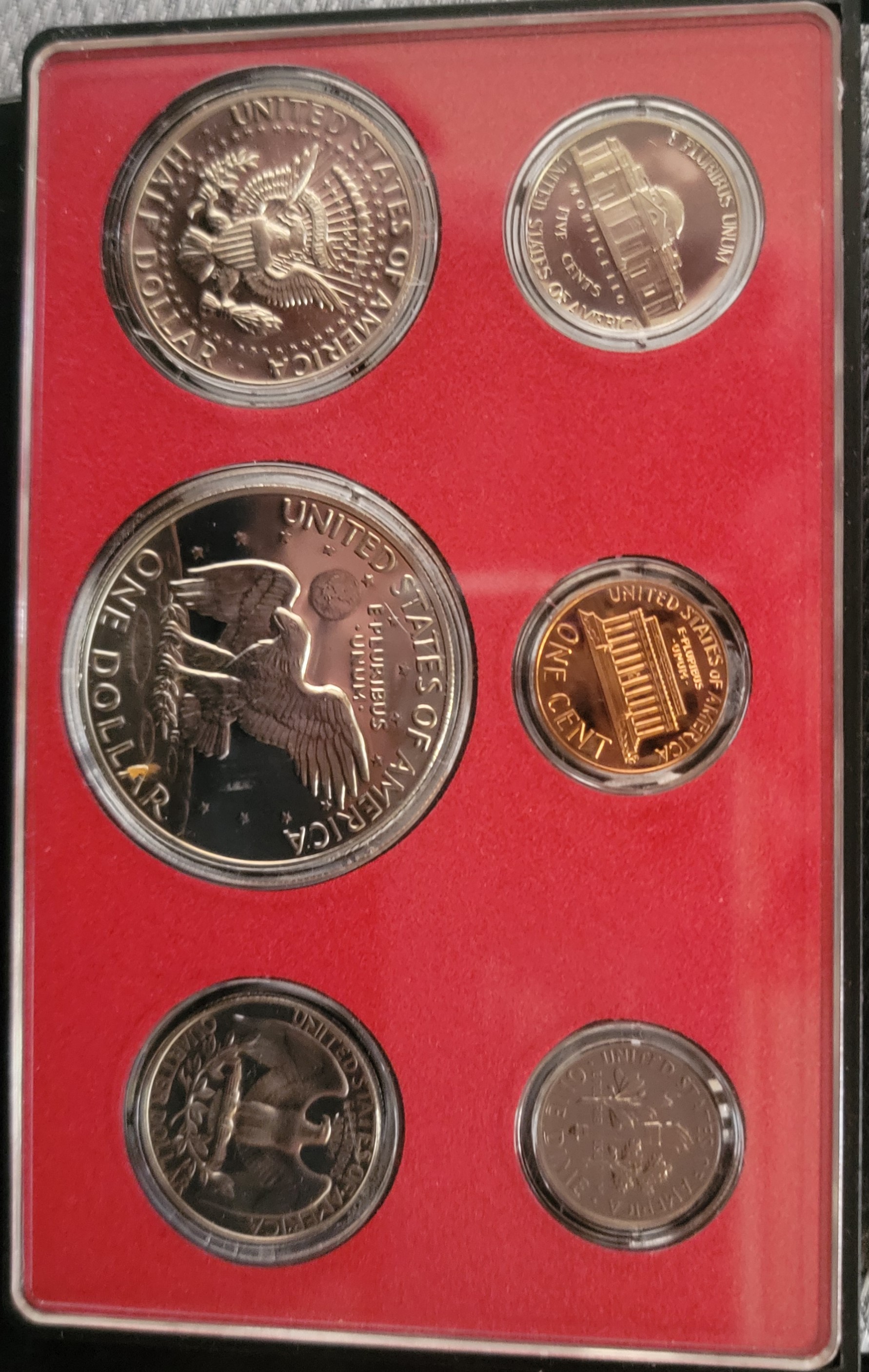 Transformers Masterpiece MP-11 Coronation Starscream Collector Coin