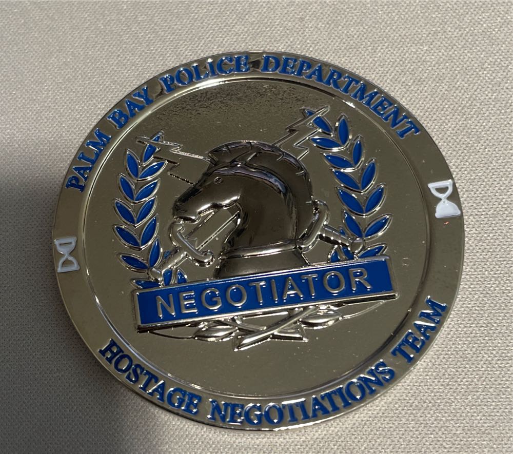 USS FRANK CABLE CO COIN