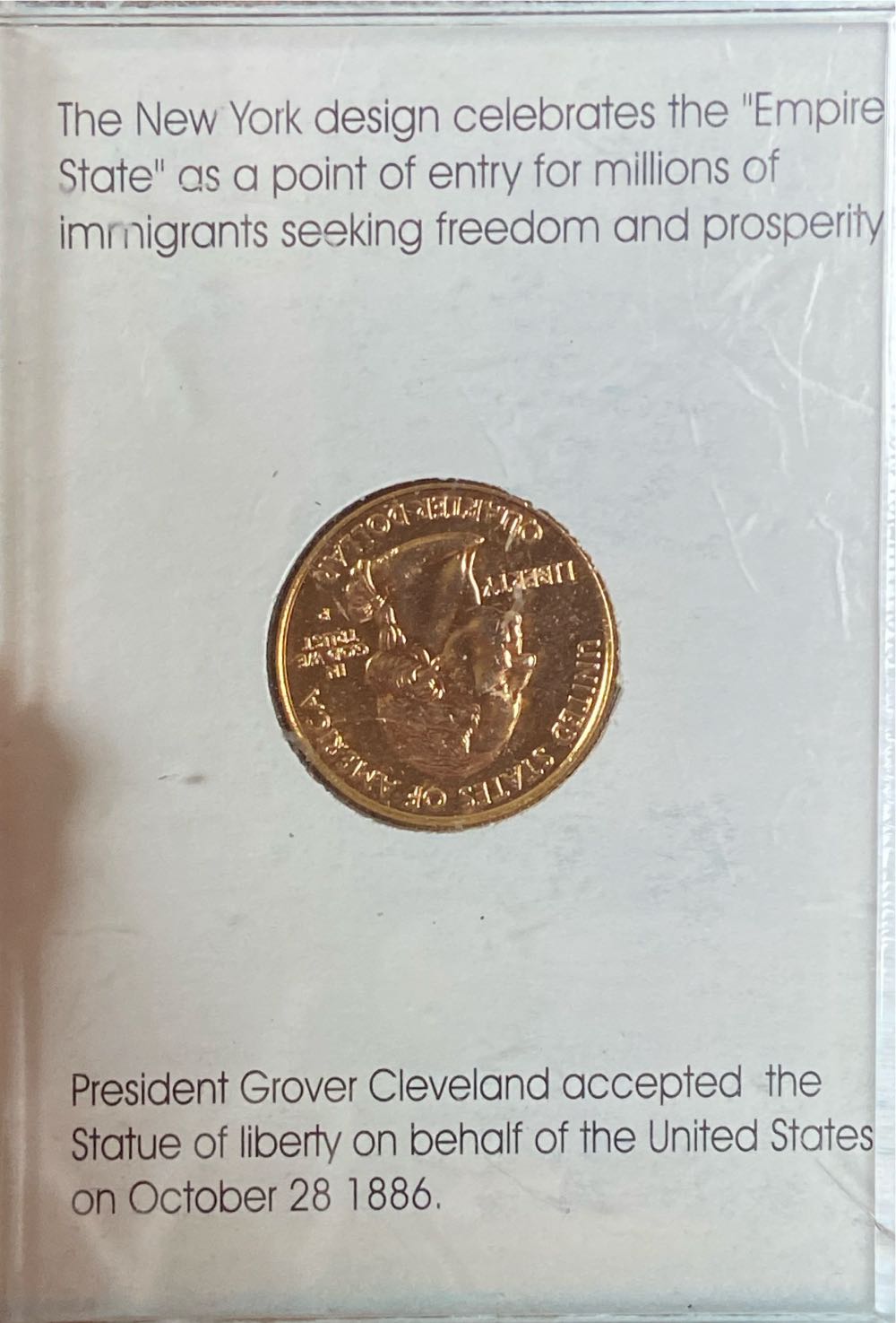 24 Kt Gold Layered New York State Quarter 2001  coin collectible - Main Image 2