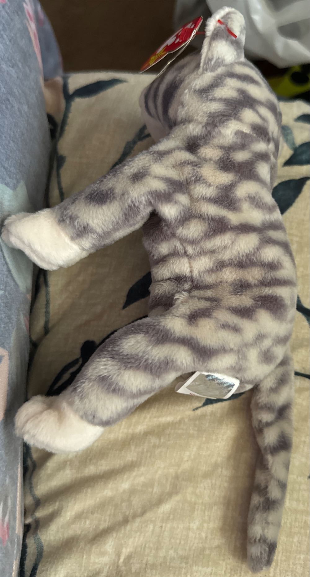 Silver  coin collectible [Barcode 008421042425] - Main Image 4