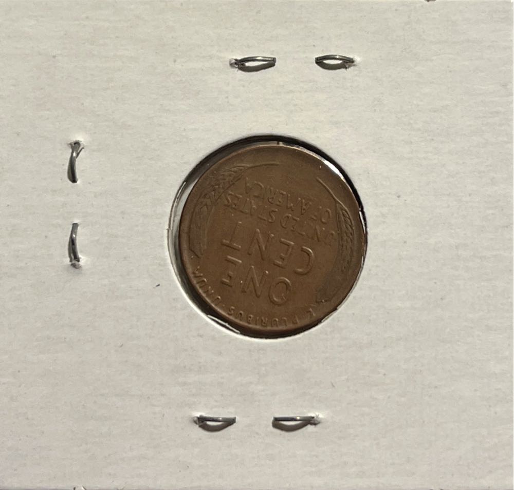 American 1947 1 Cent “Lincoln Wheat Cent” Penny (Mom’s Collection)  coin collectible - Main Image 2