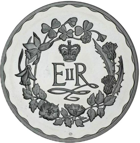 QEII Silver Jubilee Medal  coin collectible - Main Image 2