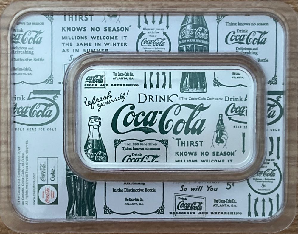 Coca-Cola Vintage Bar   coin collectible - Main Image 2