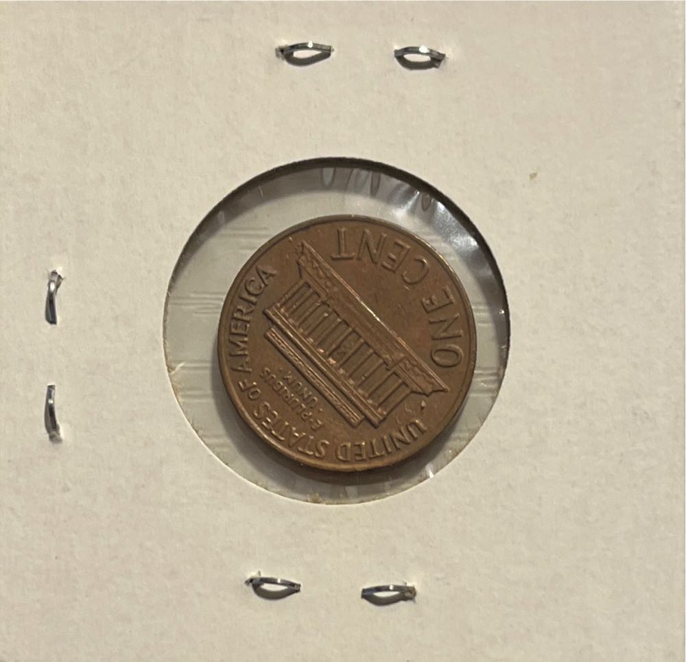 American 1972 1 Cent “Lincoln Memorial Cent” Penny (Mom’s Collection)  coin collectible - Main Image 2