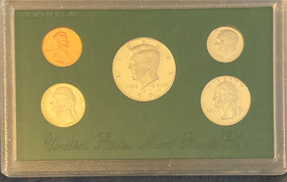 American 1988 D 1 Cent “Lincoln Memorial Cent” Penny (Mom’s Collection)