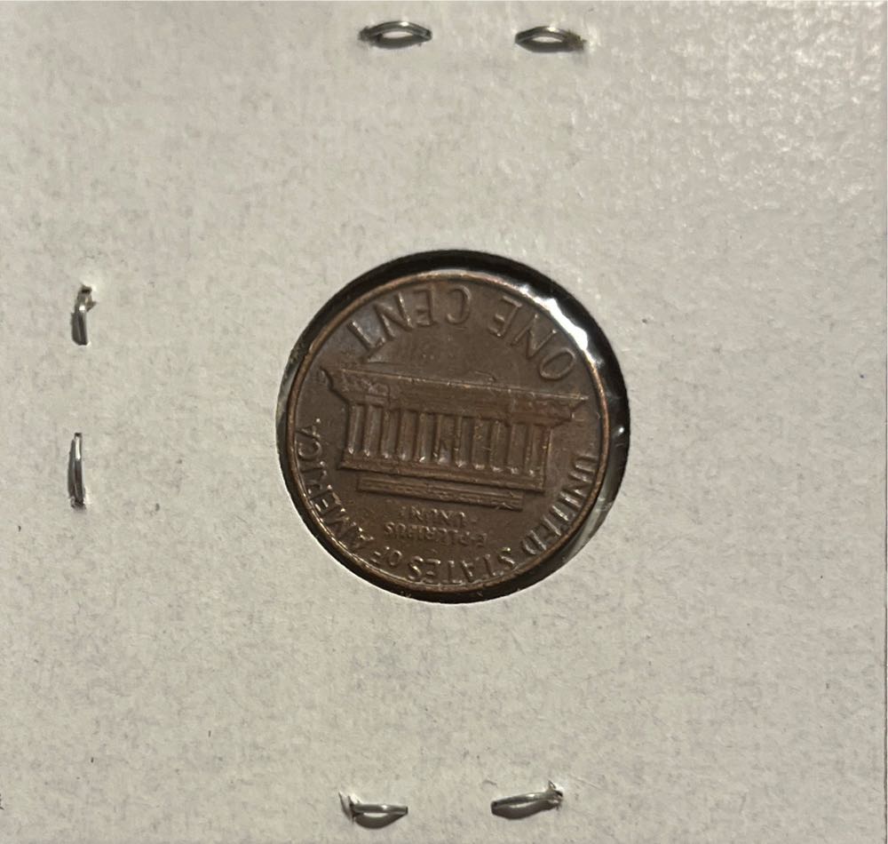 American 1981 D 1 Cent “Lincoln Memorial Cent” Penny  coin collectible - Main Image 2