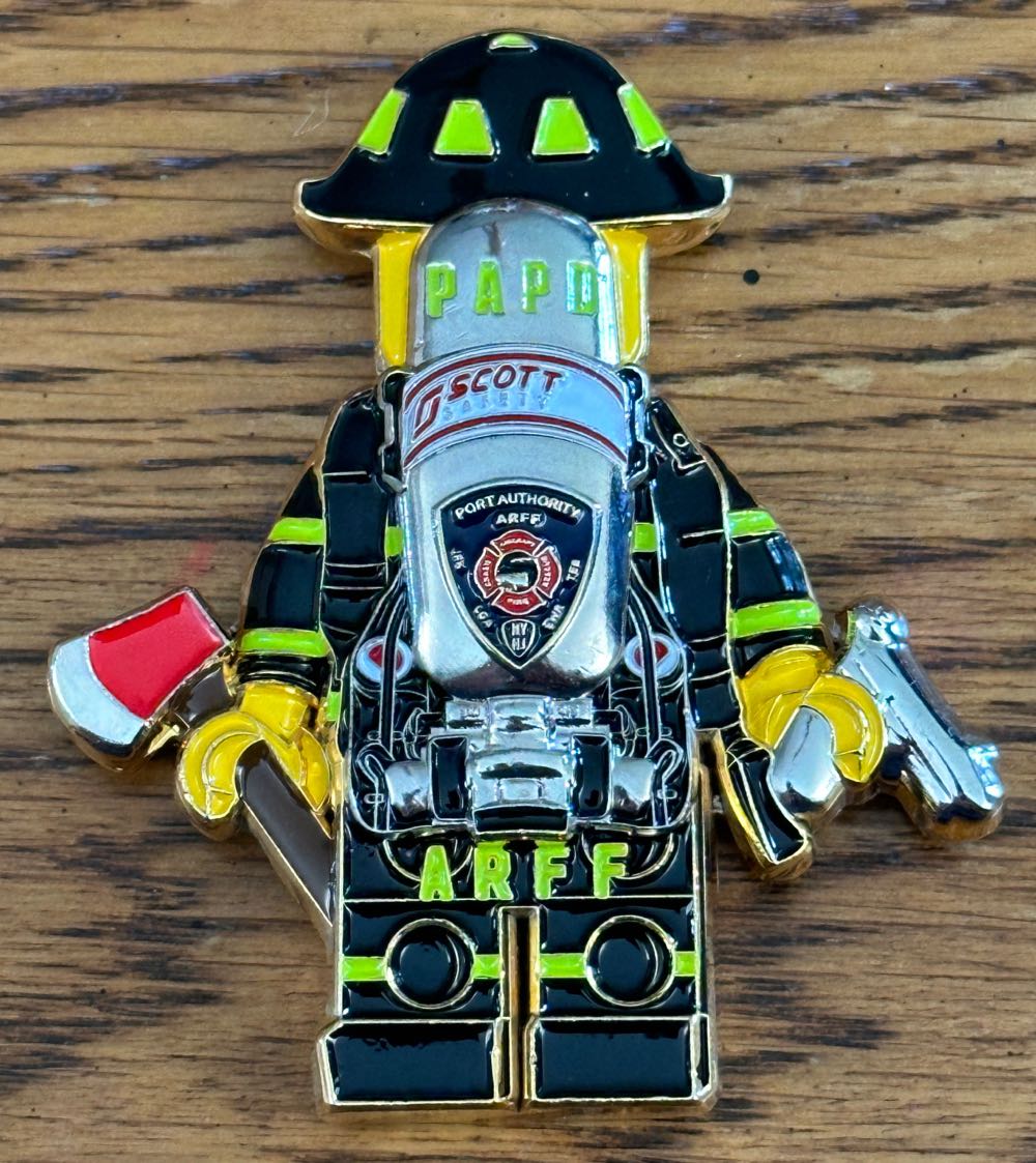 PAPD Lego ARFF FF  coin collectible - Main Image 2