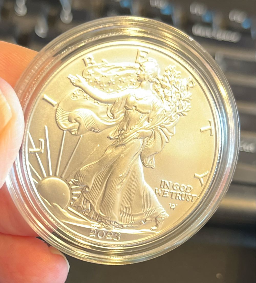 Congratulations Set American Eagle 2023-W Proof  coin collectible [Barcode 704786450119] - Main Image 4