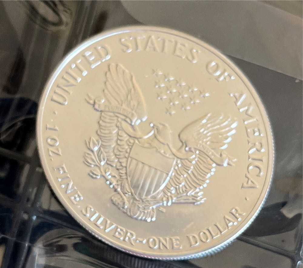 1992 American Silver Eagle  coin collectible - Main Image 3