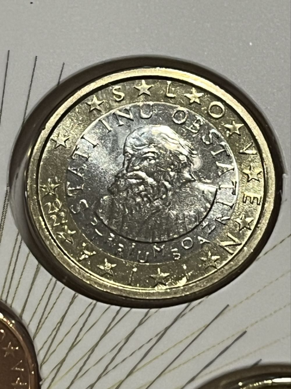 1 Euro  coin collectible - Main Image 2