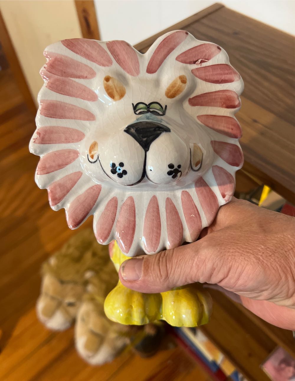 Mid Century Vintage Lion Ceramic Bank Art pottery Hand Painted Single Tear  coin collectible - Main Image 4