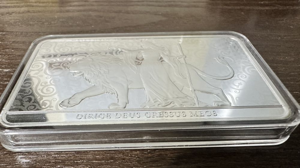 Penny 1937 Lincoln  3