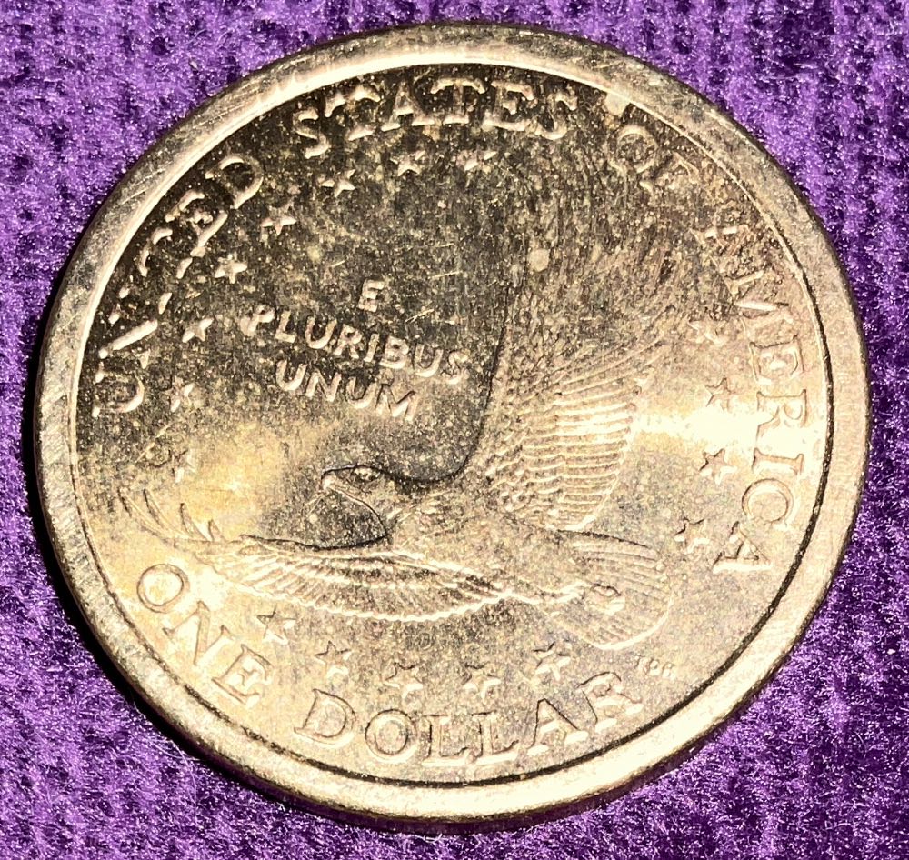 Sacagawea Dollar 2001 D  coin collectible - Main Image 2
