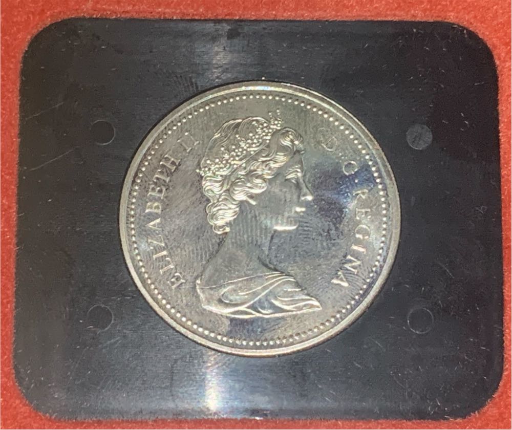 1 Dollar - Elizabeth II (2nd portrait; silver)  coin collectible - Main Image 2