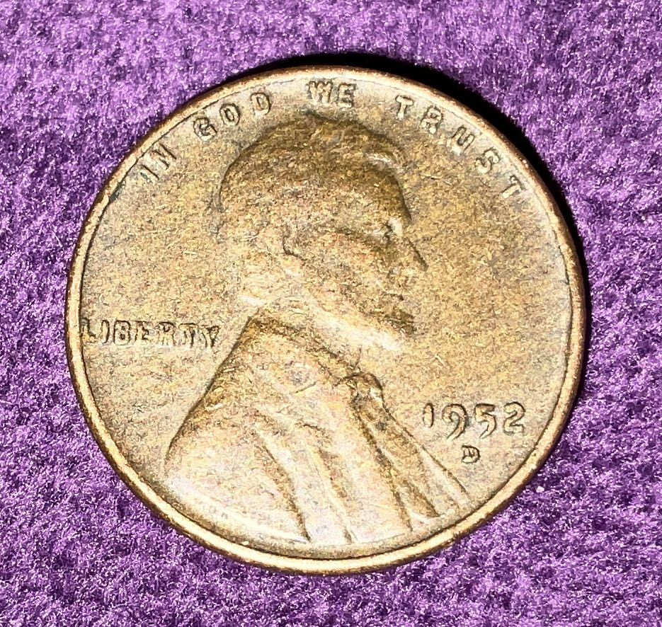 Penny 1952 Lincoln D 10  coin collectible - Main Image 3