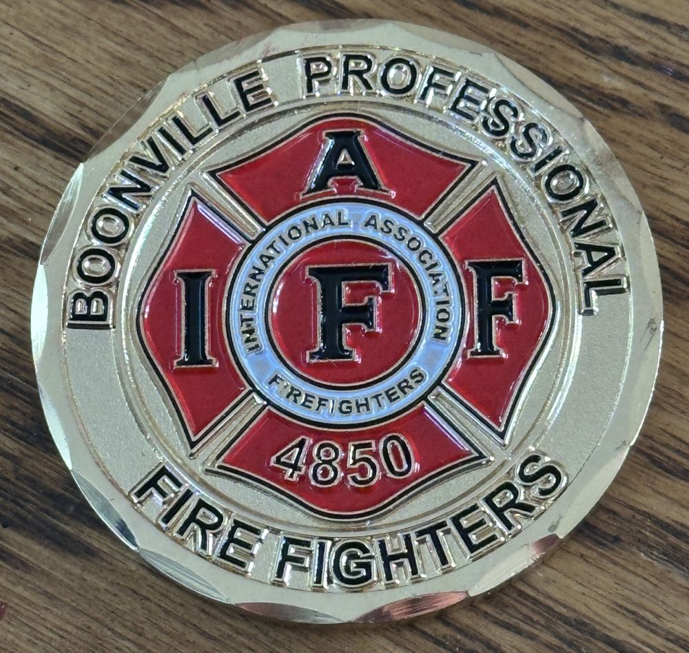 Lumières sur la colline du Parlement - Pièce luminescente de 1 oz en argent pur