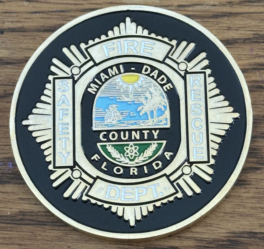 Miami Dade Venom One  coin collectible - Main Image 2