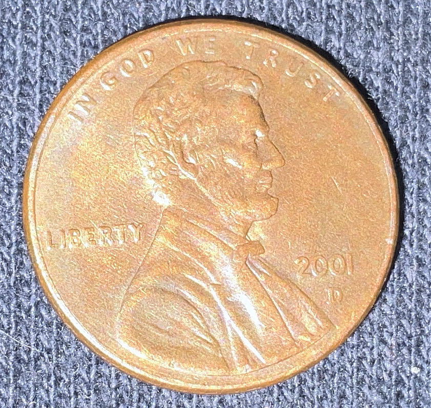 Penny 2001 Lincoln D  coin collectible - Main Image 3