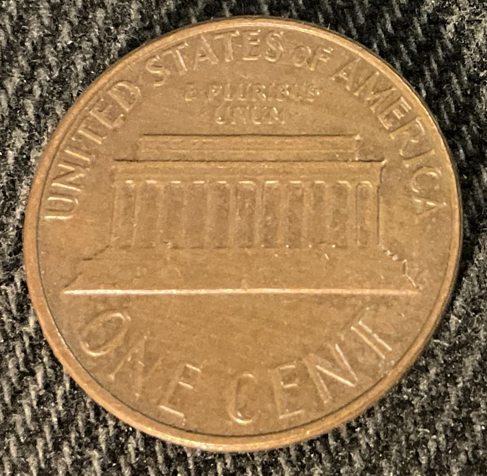 Penny 1977 Lincoln D  coin collectible - Main Image 2