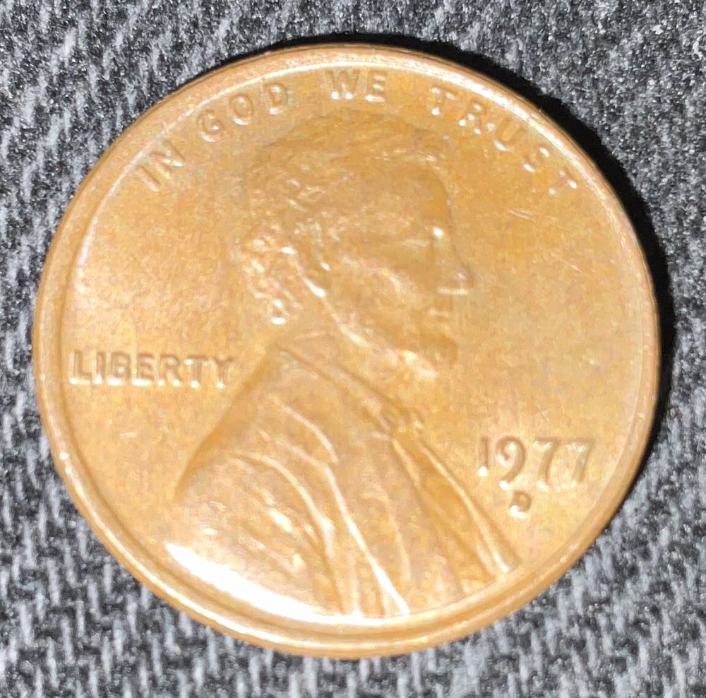 Penny 1977 Lincoln D  coin collectible - Main Image 3