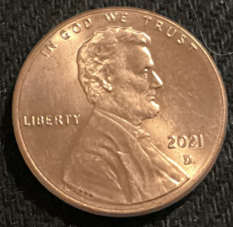 Star Wars The Mandalorian Badge Din Grogu’s Mudhorn Rondel Magnetic Pin Box 3.5”