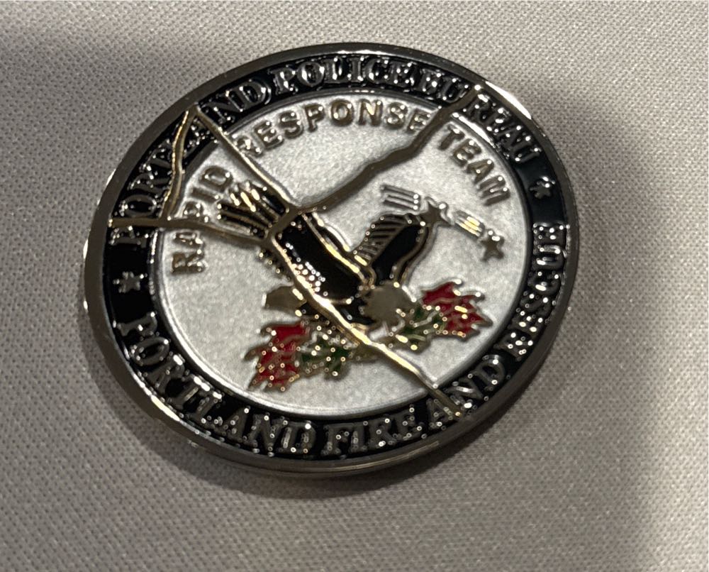 Portland Police Bureau Rapid Response Team Challenge Coin 2024  coin collectible - Main Image 2