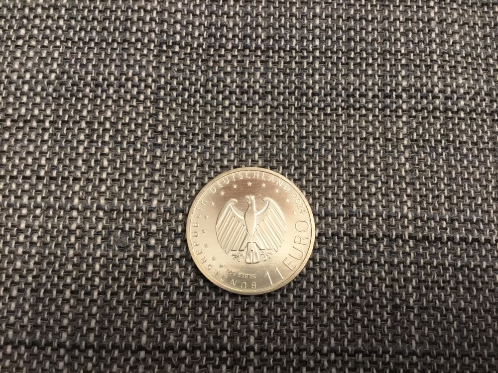 A002  coin collectible - Main Image 2