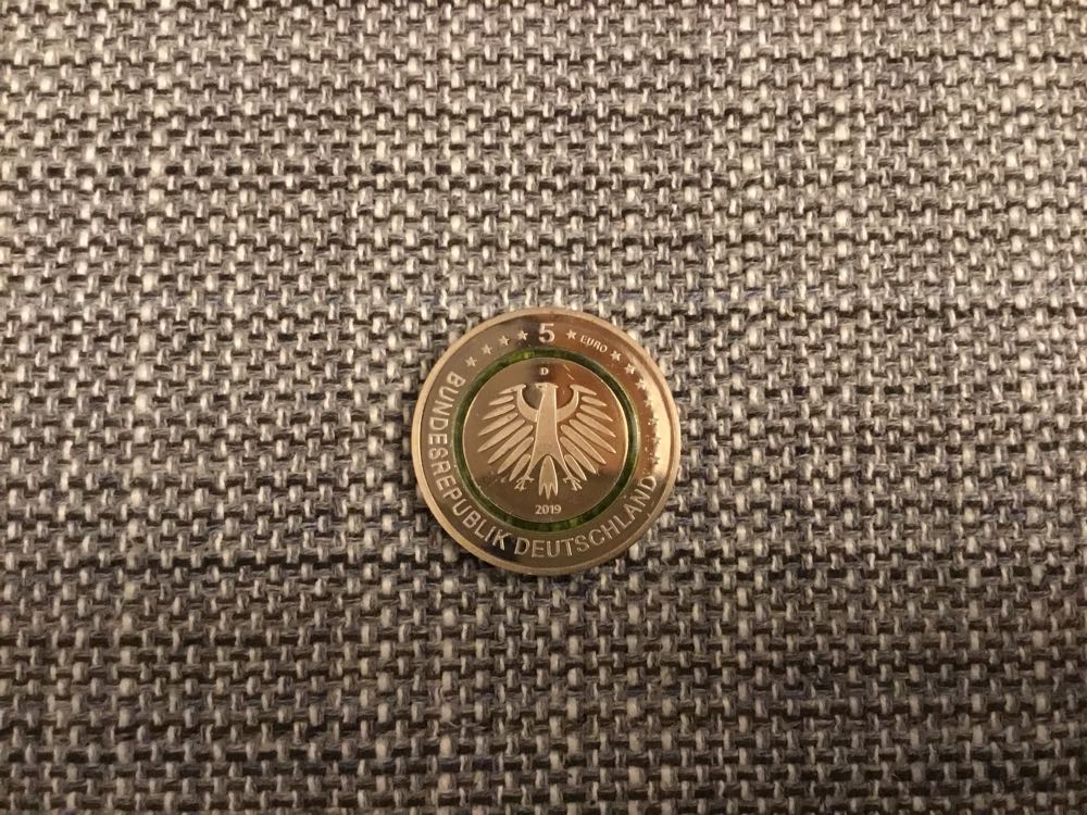 A004  coin collectible - Main Image 2