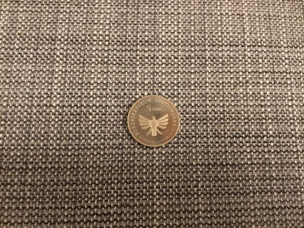 A006  coin collectible - Main Image 2