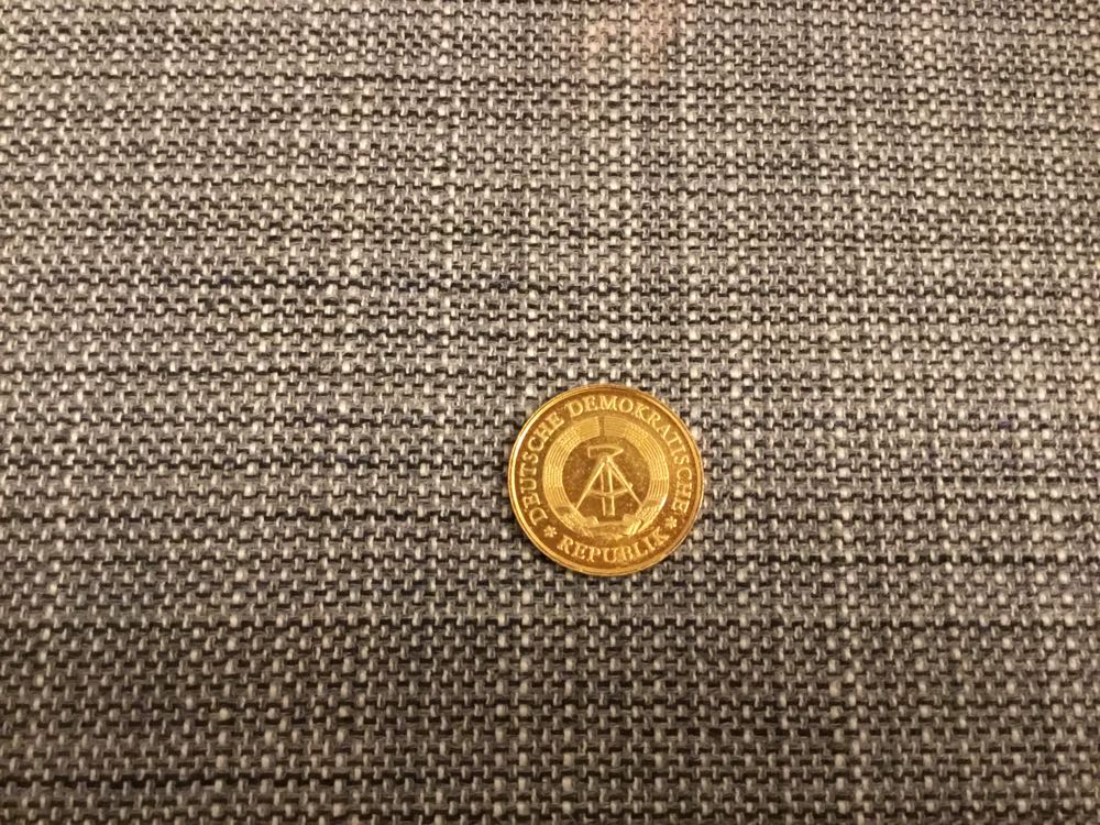 A007  coin collectible - Main Image 2