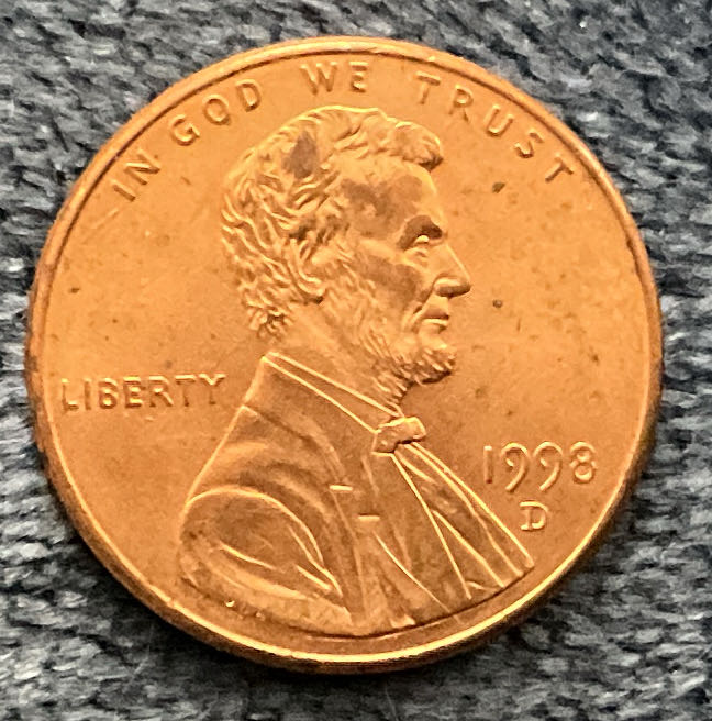 2 Rupees (75th Year of Independence)