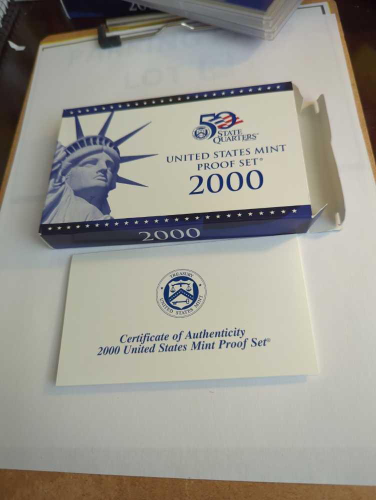United States Mint Proof Set 2000  coin collectible - Main Image 3