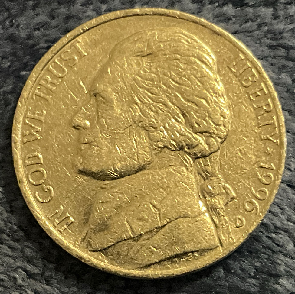 Rich & Junnies Arcade Token