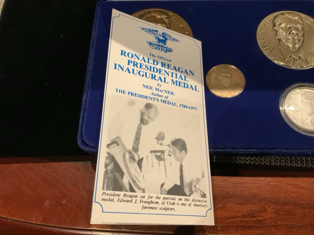 1981 Medallic Art Ronald Reagan Inaugural Medal Set (5) Medal  coin collectible - Main Image 2