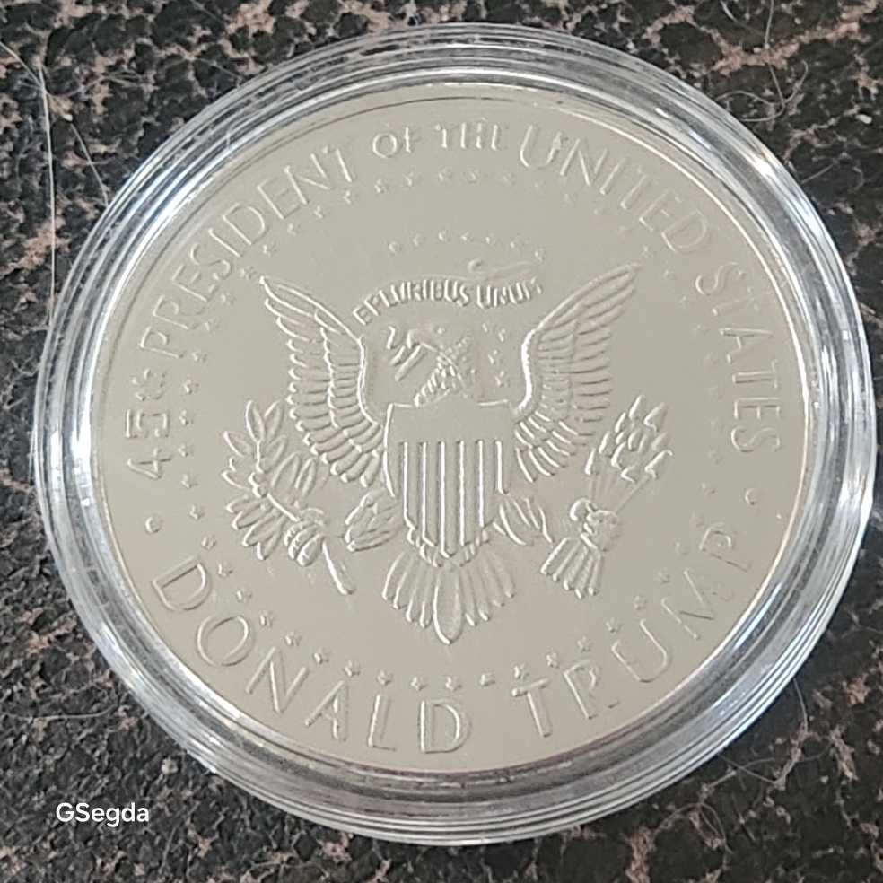 Donald Trump  coin collectible - Main Image 2