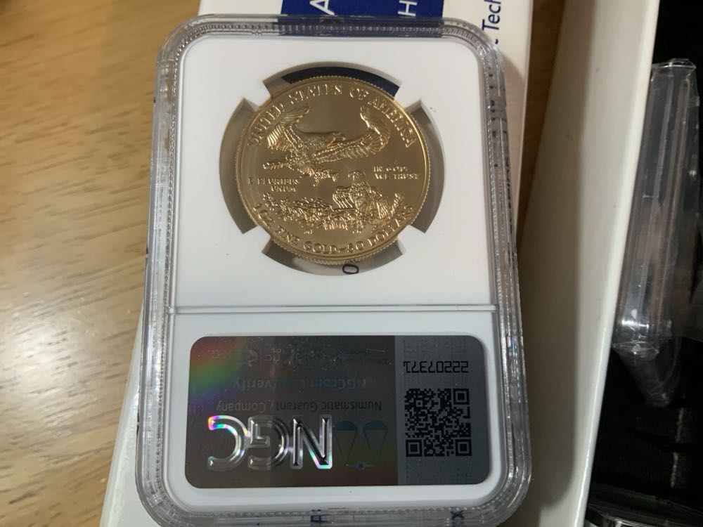 2020 W $50 Gold Eagle Burnished NGC MS70  coin collectible - Main Image 2