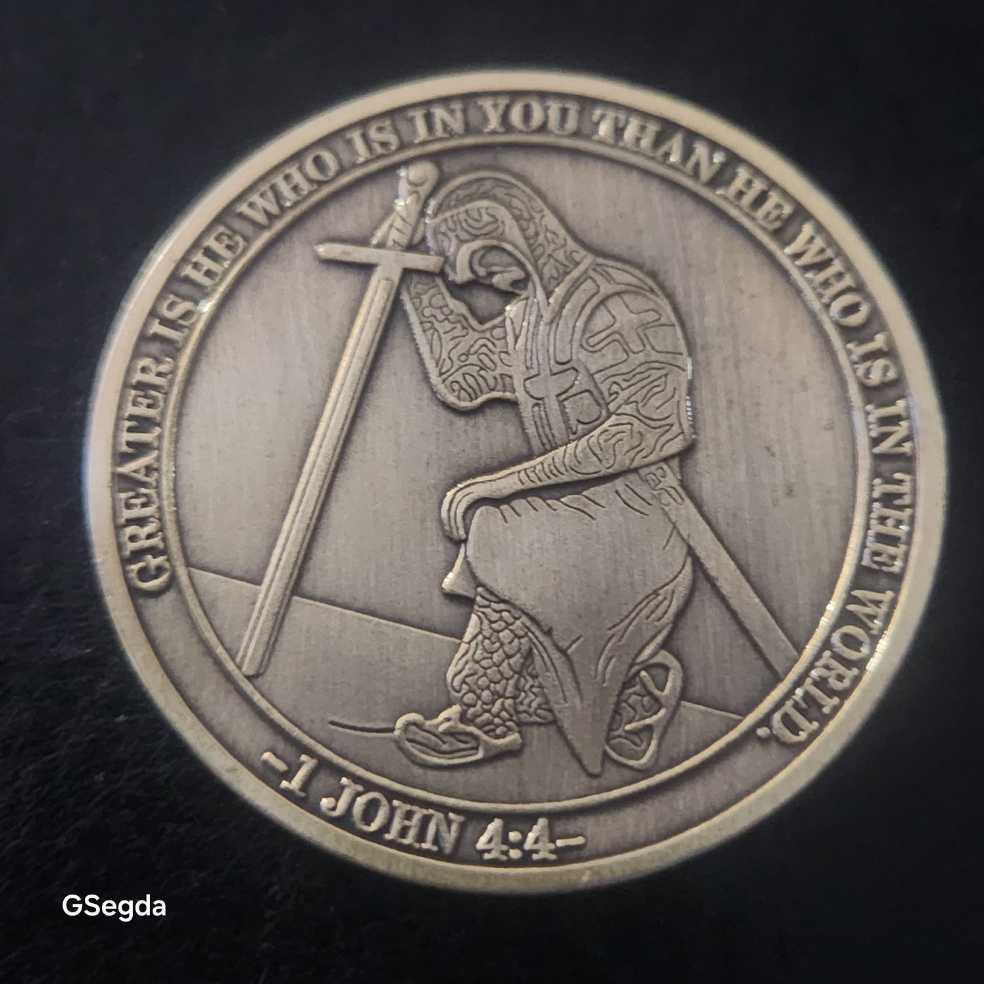 Disney Magic Key Medallion Walt & Mickey Mouse