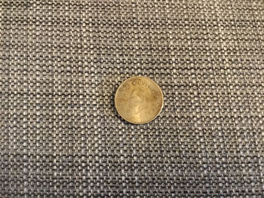 A028  coin collectible - Main Image 2