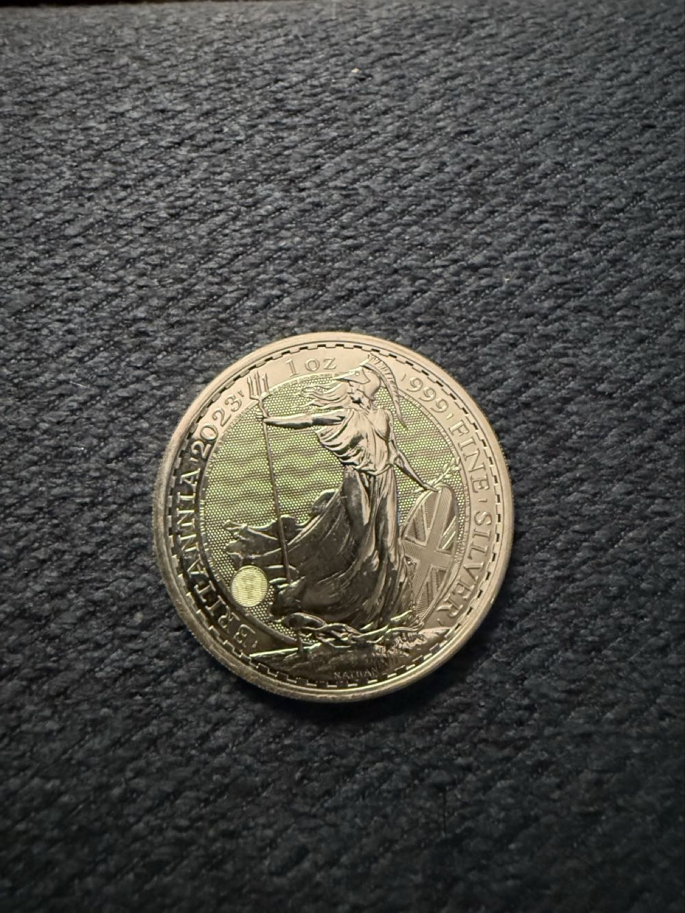 Britania 1oz Silver 2 Pounds 2023 King Charles III  coin collectible - Main Image 2