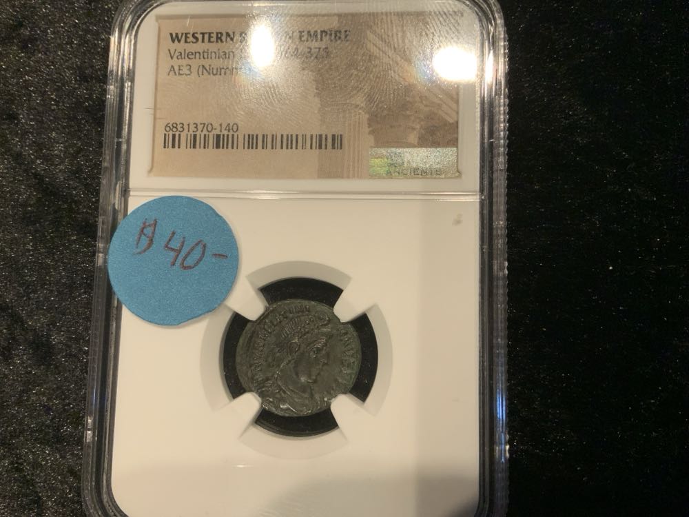 Resorts - Polynesian Village, Donald 2024